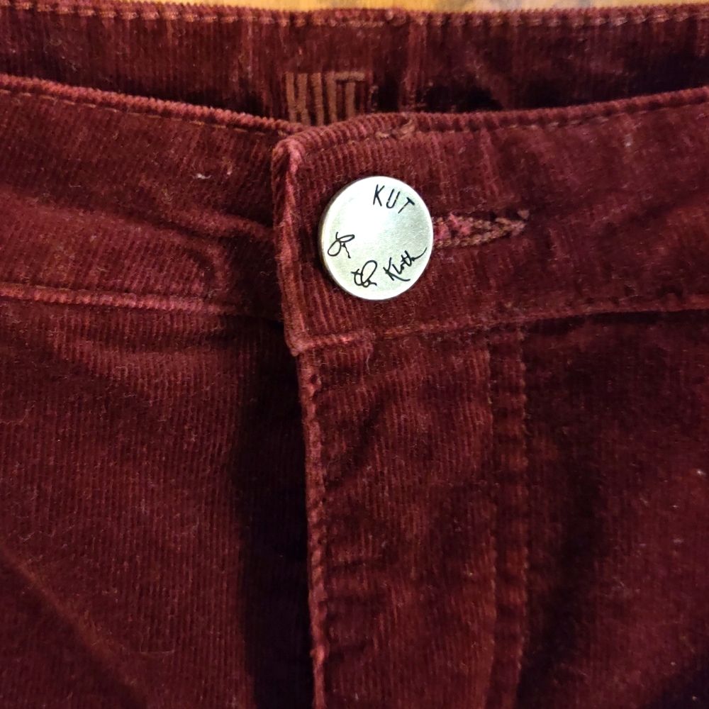 🍁Kut from the Kloth - Corduroy Jeans🏚️